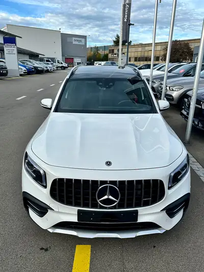 Mercedes-Benz GLB 35 AMG — SUV compact sportif, 306 ch et transmission intégrale — Miniatur 10