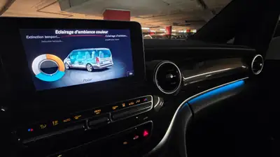 Mercedes-Benz V 250 d Swiss Edition — Monospace premium 4Matic, sièges climatisés et sécurité avancée — Miniature 26
