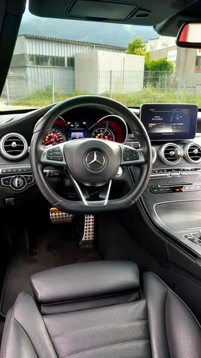 Mercedes-Benz C 400 AMG Line 4Matic — Break sportif 333 ch, 80'000 km seulement — Miniatur 10