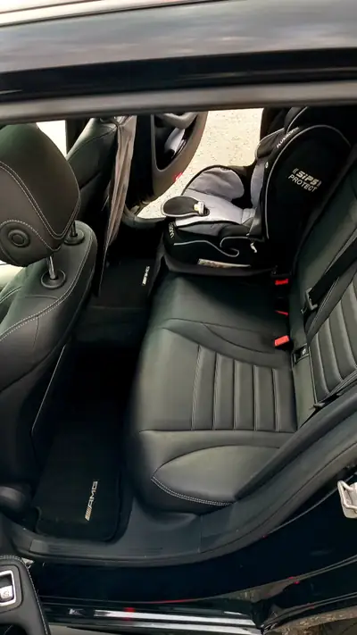 Mercedes-Benz C 400 AMG Line 4Matic — Break sportif 333 ch, 80'000 km seulement — Miniatur 14