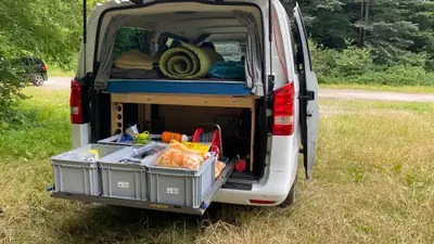 Mercedes-Benz Vito 119 BlueTEC Tourer — Van aménagé camping, motorisation fiable — vista posteriore