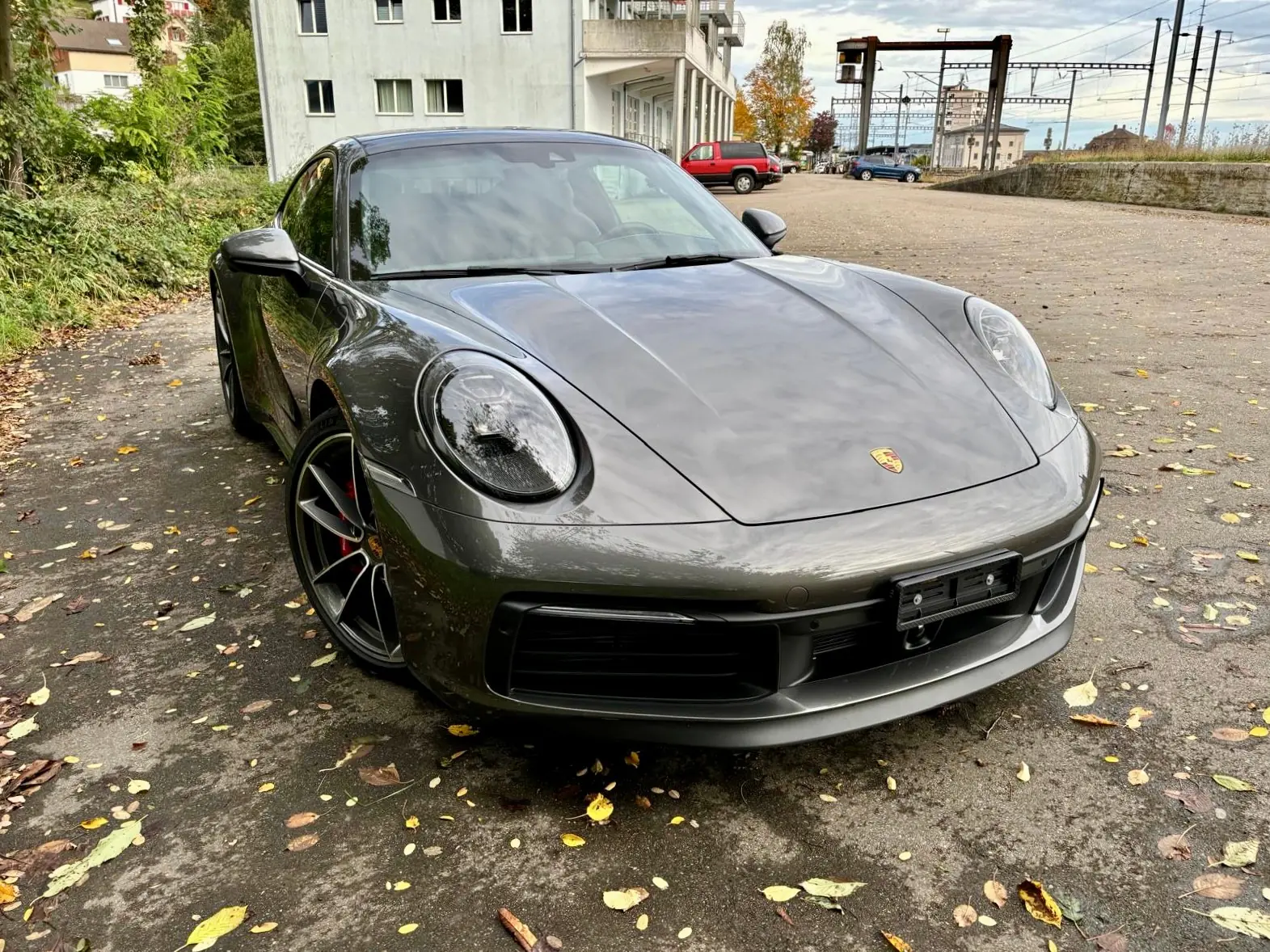 Porsche 911 Carrera 4S PDK — 450 ch, transmission intégrale, entretien suisse impeccable