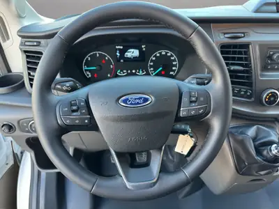 Ford Transit Van 350 L2 Trend — Utilitaire fiable, très peu kilométré, diesel économique — Miniature 10