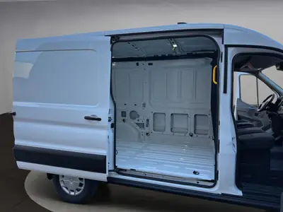 Ford Transit Van 350 L2 Trend — Utilitaire fiable, très peu kilométré, diesel économique — Miniature 13