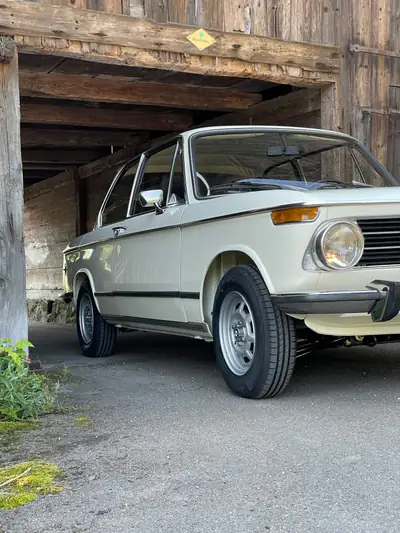BMW 2002 Tii — Légende compacte des années 70, rare et authentique — Außenansicht