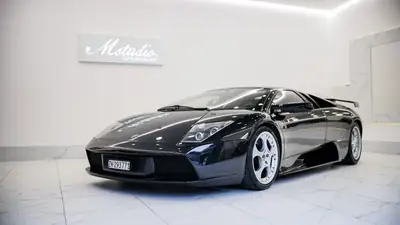 Lamborghini Murciélago 6.2 Coupé 2004 — Supercar légendaire, entretien Lamborghini exclusif — Miniature 8