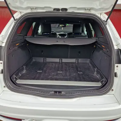 Ford Focus 2.0 SCTi ST-2 — Break sportif 250 ch, faible kilométrage — Miniatur 11