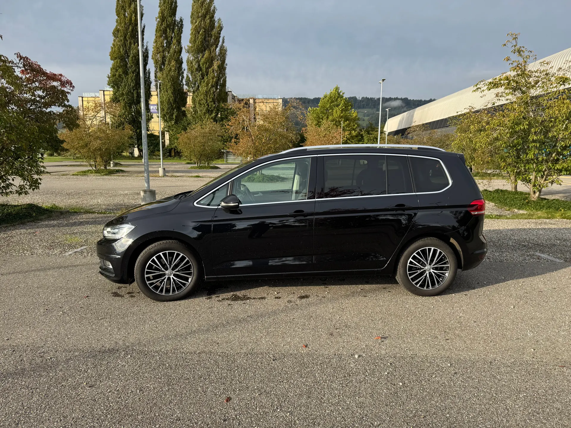 Volkswagen Touran 2016 occasion Toffen — 2