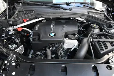 BMW X4 xDrive 28i M Sport — SUV coupé sportif, 43 500 km seulement — Miniatur 7