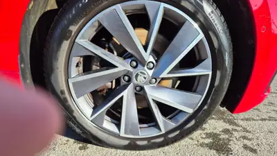 Škoda Enyaq iV 80x — SUV électrique premium, 265 ch et 74'000 km seulement — Miniature 9