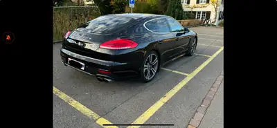 Porsche Panamera 4S 3.0 Executive PDK — Berline de prestige, 420 ch et traction intégrale — côté