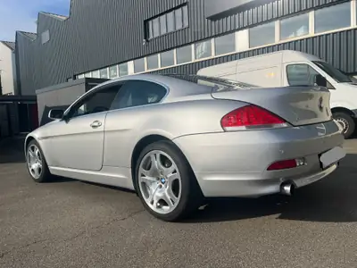 BMW 630i Coupé 2005 — Élégance sportive et moteur performant, sans accident — cruscotto