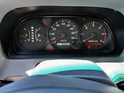 Toyota Land Cruiser 3.0 TD J 90 — Légende du tout-terrain, fiabilité éprouvée — Miniatura 12