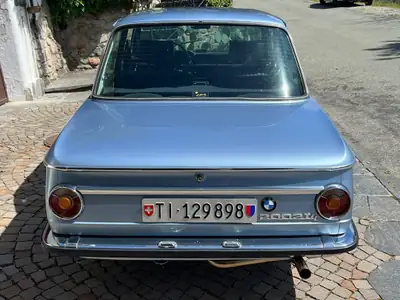 BMW 2002 tii 1973 — Classique culte au charme intemporel, seulement 7300 km — Innenraum