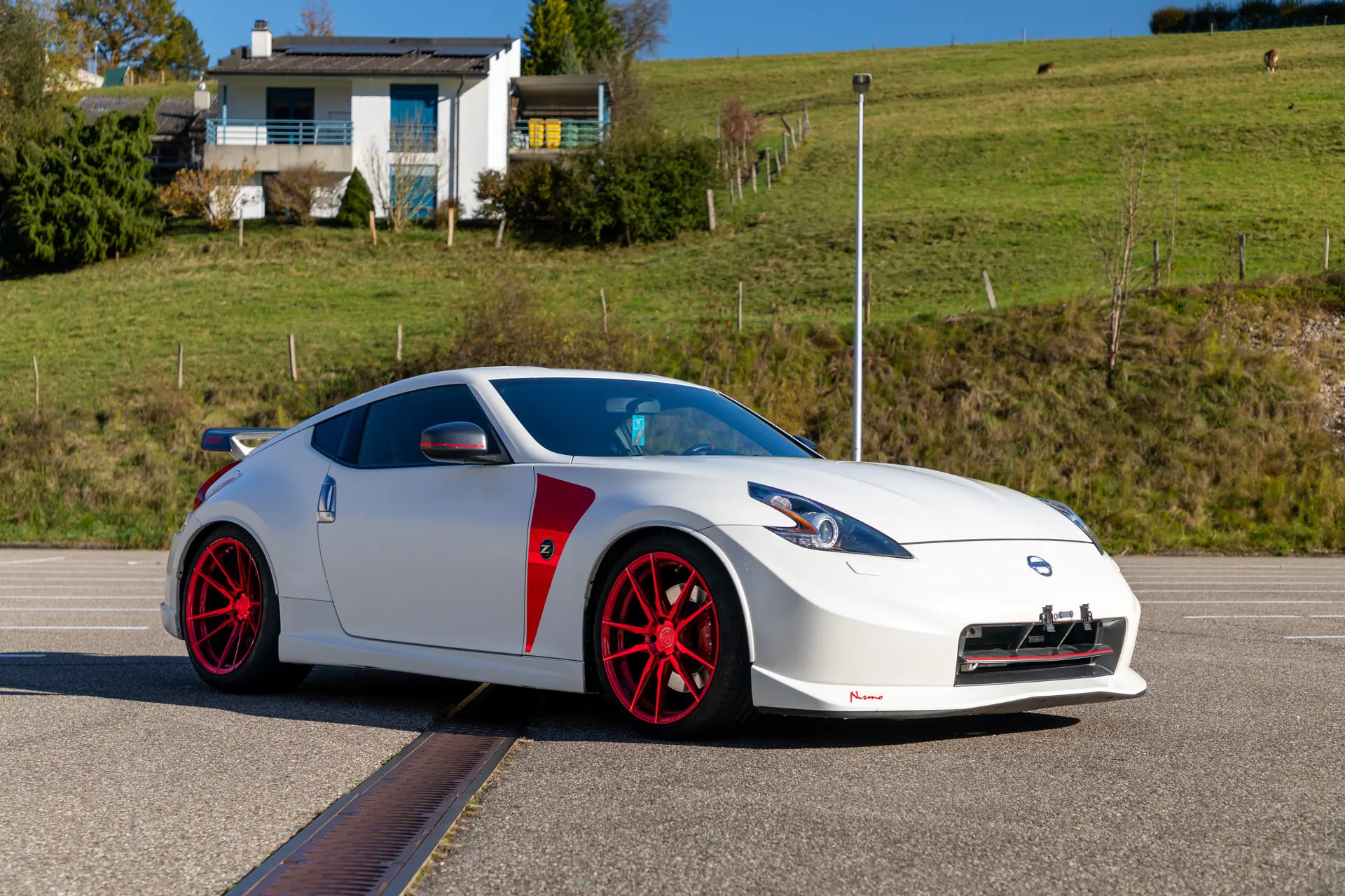 Nissan 370 Z NISMO 2014 — Coupé sportif légendaire, 56 000 km seulement — Außenansicht