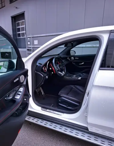 Mercedes-Benz GLC 43 AMG Coupé — Performance 367 ch, Design athlétique, Seulement 63'000 km — Miniatura 18