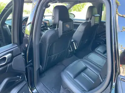 Porsche Cayenne Diesel — SUV premium 262 ch, transmission automatique, sans sinistre — Thumbnail 7