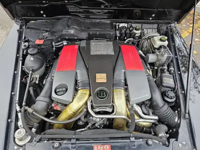 Mercedes-Benz G 63 AMG Brabus — Le SUV légendaire avec 544 ch et transmission automatique — cruscotto