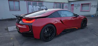 BMW i8 Coupé Protonic Red Edition — Hybride rechargeable haute performance, 32 000 km — Miniatura 8