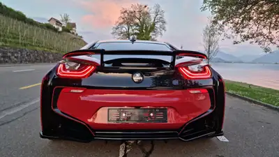 BMW i8 Coupé Protonic Red Edition — Hybride rechargeable haute performance, 32 000 km — Miniatura 9