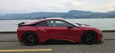 BMW i8 Coupé Protonic Red Edition — Hybride rechargeable haute performance, 32 000 km — Miniatura 10