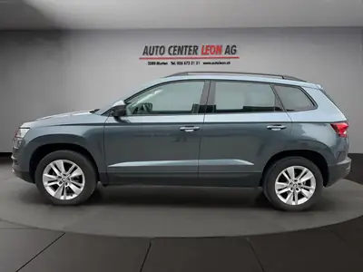 Skoda Karoq 1.5 TSI ACT — SUV compact dynamique, sans accident, 95'700 km — rear view