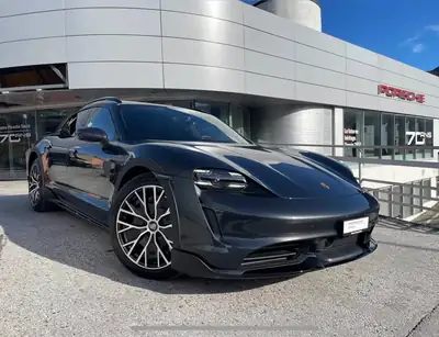 Porsche Taycan Turbo Cross Turismo — Performance électrique et polyvalence 4x4 — Detail
