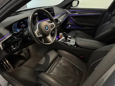 BMW 545e xDrive M Sport Pro — Berline hybride rechargeable, 43'000 km seulement — Thumbnail 7