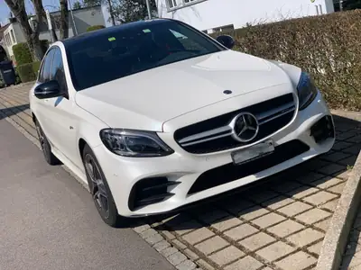 Mercedes-Benz C 43 AMG 4Matic — 390 ch, transmission 9G, blanc métallisé immaculé — vue extérieure