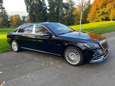 Mercedes-Benz S 560 Maybach 4Matic — Luxe intégral et performances d'exception — fianco