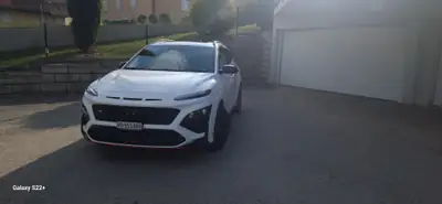 Hyundai Kona 2.0 T-GDi N DCT — Performance turbo et design affûté, 11'000 km seulement — Heckansicht