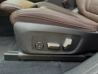 BMW X4 xDrive 30d M Sport — SUV coupé premium, 286 ch et consommation maîtrisée — Miniatura 10