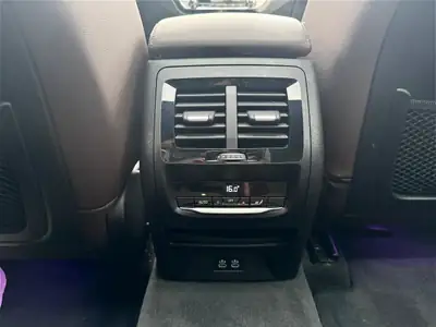 BMW X4 xDrive 30d M Sport — SUV coupé premium, 286 ch et consommation maîtrisée — Miniatura 17