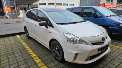Toyota Prius+ 1.8 VVT-i HSD — Monospace hybride spacieux, entretien récent — fianco