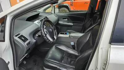 Toyota Prius+ 1.8 VVT-i HSD — Monospace hybride spacieux, entretien récent — cruscotto