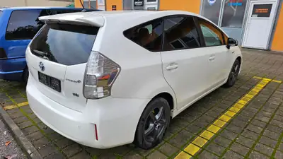 Toyota Prius+ 1.8 VVT-i HSD — Monospace hybride spacieux, entretien récent — interni