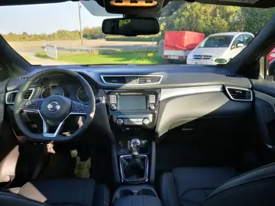 Nissan Qashqai 1.3 DIG-T Tekna+ — SUV compact dynamique, 147'000 km, sans sinistre — détail