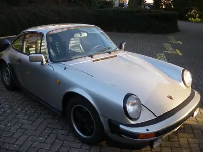 Porsche 911 1983 — Légende des années 80, cuir intégral et vernis d'origine — Miniatura 12