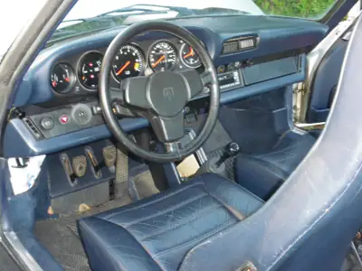 Porsche 911 1983 — Légende des années 80, cuir intégral et vernis d'origine — Miniatura 17