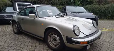 Porsche 911 1983 — Légende des années 80, cuir intégral et vernis d'origine — Miniatura 24