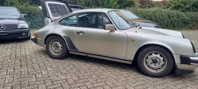 Porsche 911 1983 — Légende des années 80, cuir intégral et vernis d'origine — Miniatura 22
