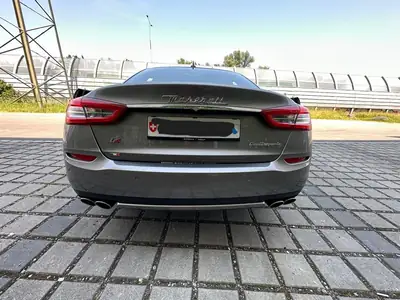 Maserati Quattroporte 3.0 V6 S Q4 GranLusso — Berline italienne prestige, 85'000 km seulement — Thumbnail 8