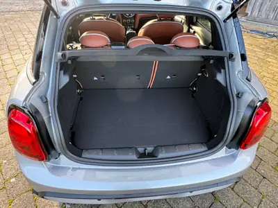 MINI Cooper S Trafalgar — Citadine sportive 178 ch, très peu kilométrée — Thumbnail 9