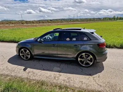 Audi RS3 Sportback 2.5 TSI — Performance quattro, moteur sans filtre à particules — Thumbnail 7