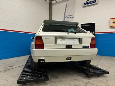 Lancia Delta HF Integrale Evo 4V — Légende des années 90, 212 ch et traction intégrale — tableau de bord