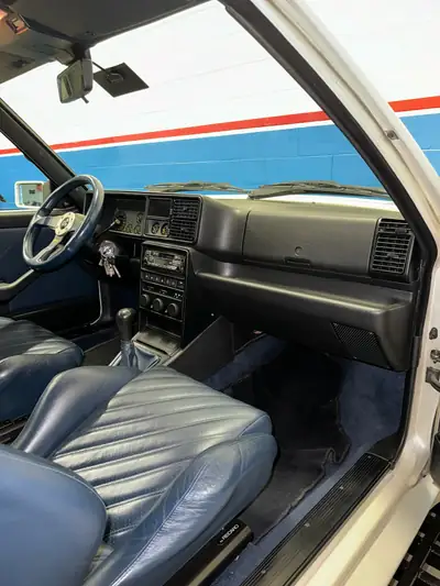 Lancia Delta HF Integrale Evo 4V — Légende des années 90, 212 ch et traction intégrale — Miniature 14