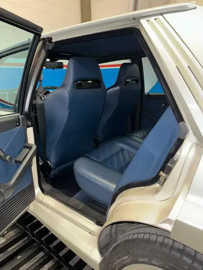 Lancia Delta HF Integrale Evo 4V — Légende des années 90, 212 ch et traction intégrale — Miniature 17