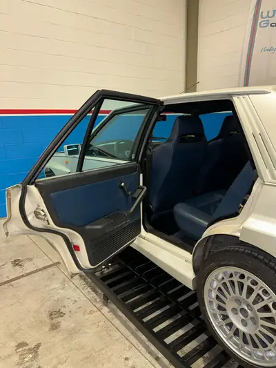 Lancia Delta HF Integrale Evo 4V — Légende des années 90, 212 ch et traction intégrale — Miniature 16