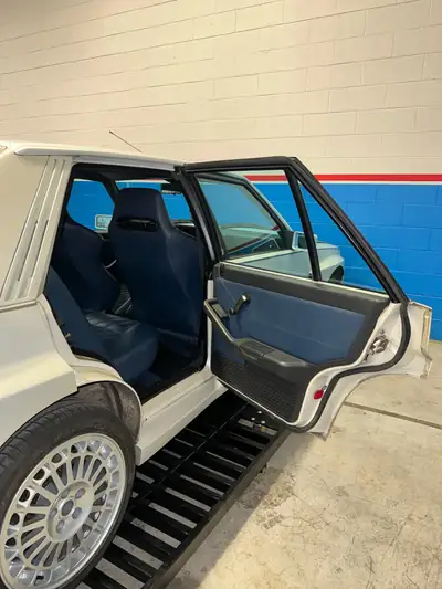 Lancia Delta HF Integrale Evo 4V — Légende des années 90, 212 ch et traction intégrale — Miniature 19