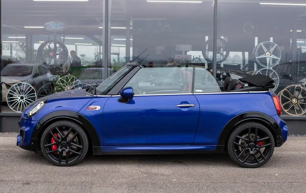 MINI Cabrio 2019 occasion Bassecourt — 1